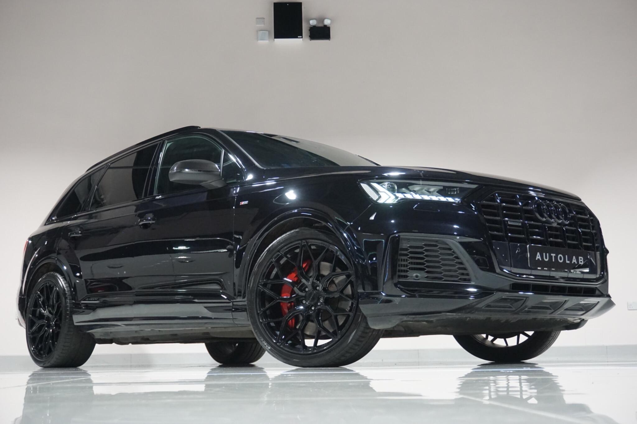 Audi Q7 3.0 TFSIe V6 55 S line SUV 5dr Petrol Plug-in Hybrid Tiptronic quattro Euro 6 (s/s) 17.9kWh (381 ps)